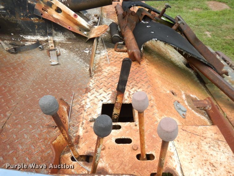 image for item FN9351 2001 Dodge Ram 3500  Quad Cab tow truck