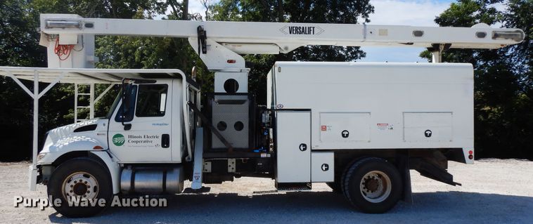 image for item FP9765 2012 International DuraStar 4300  forestry bucket truck