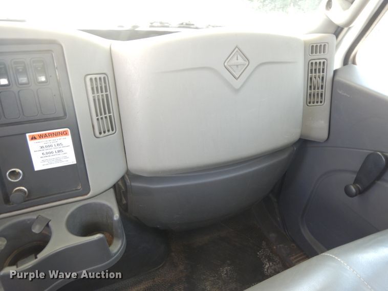 image for item FP9765 2012 International DuraStar 4300  forestry bucket truck