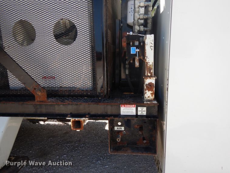 image for item FP9765 2012 International DuraStar 4300  forestry bucket truck