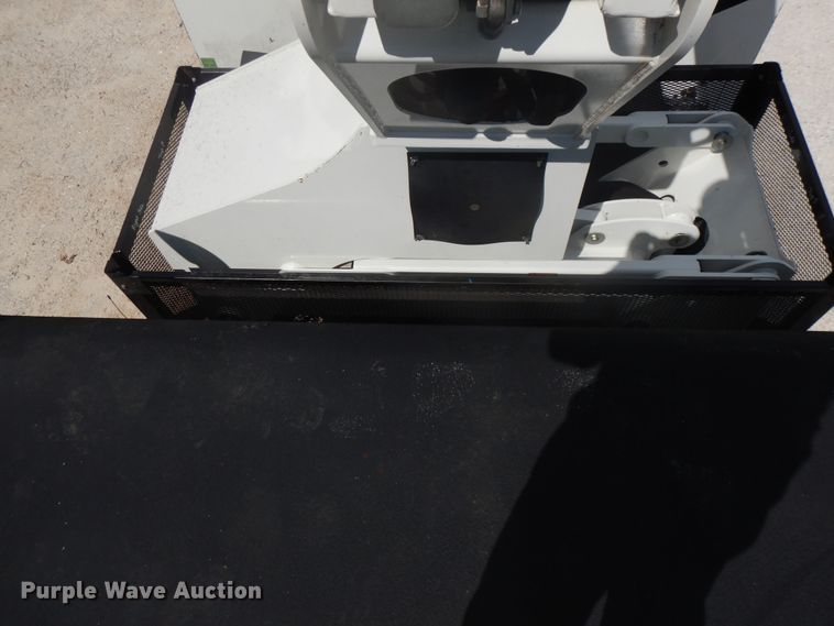 image for item FP9765 2012 International DuraStar 4300  forestry bucket truck