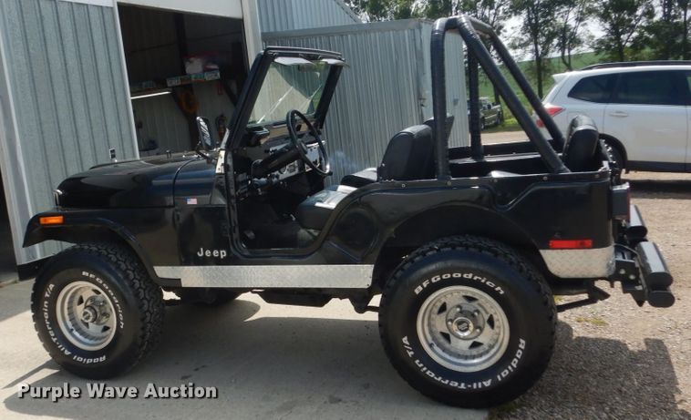 image for item FT9044 1976 Jeep CJ5  SUV