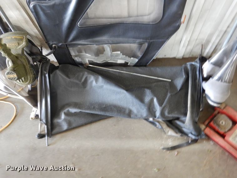 image for item FT9044 1976 Jeep CJ5  SUV