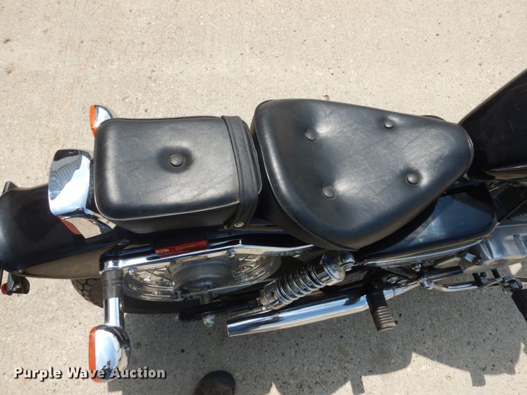 image for item FT9045 2002 Honda Rebel motorcycle