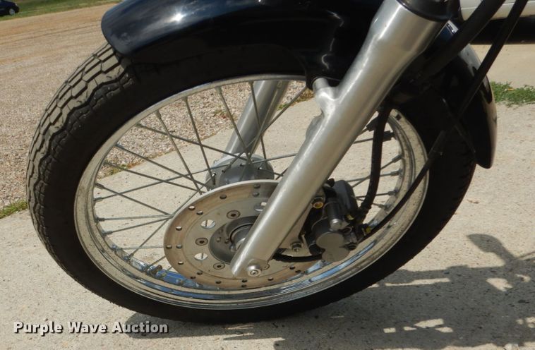 image for item FT9045 2002 Honda Rebel motorcycle