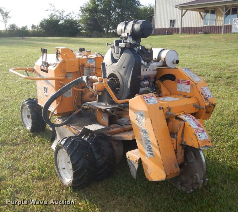 image for item FT9064 Bandit 2100SP stump grinder