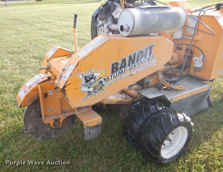 image for item FT9064 Bandit 2100SP stump grinder