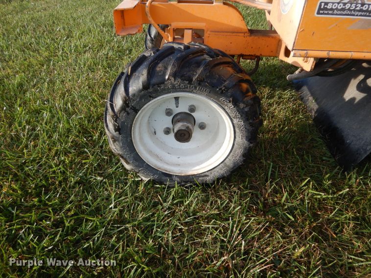 image for item FT9064 Bandit 2100SP stump grinder