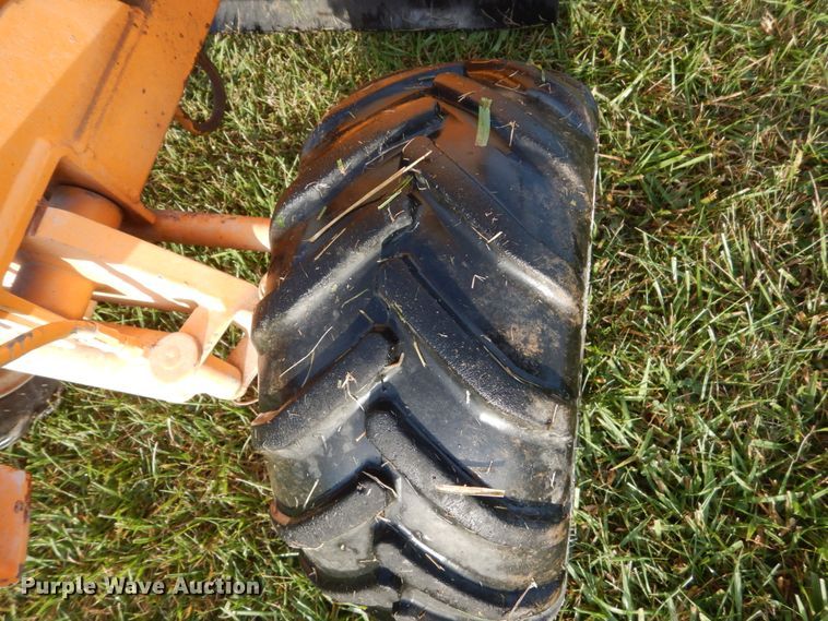 image for item FT9064 Bandit 2100SP stump grinder