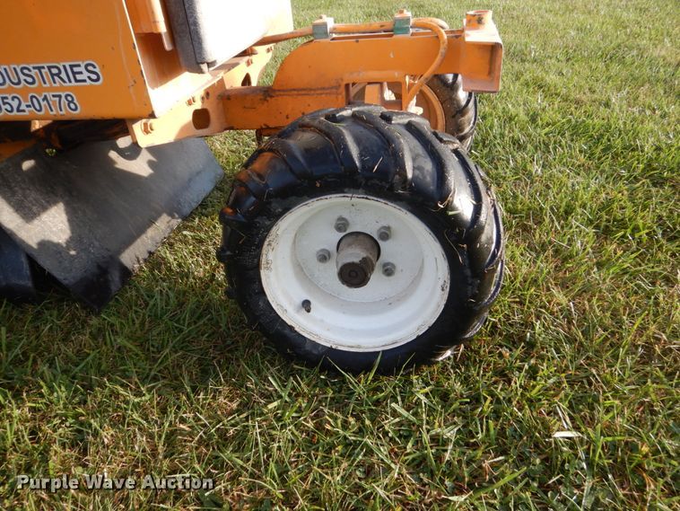 image for item FT9064 Bandit 2100SP stump grinder