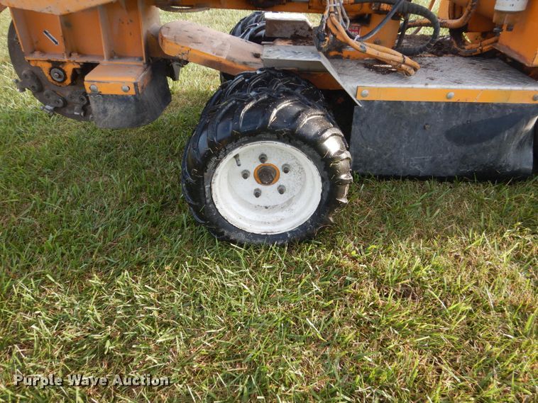 image for item FT9064 Bandit 2100SP stump grinder