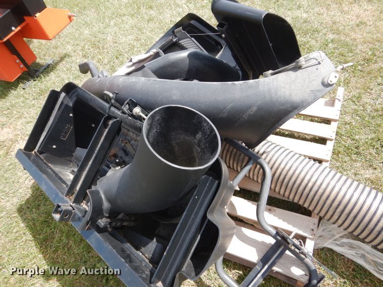 image for item FT9066 Gravely ZTX lawn mower bagger