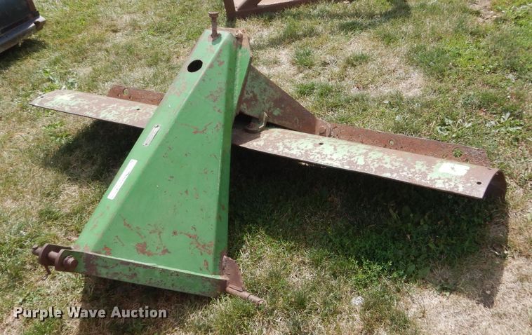 image for item FT9068 John Deere 7'W blade