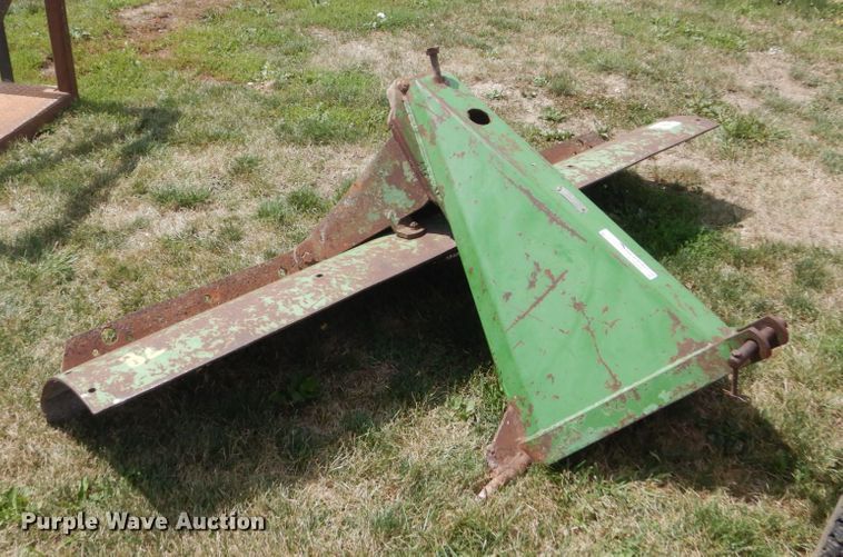 image for item FT9068 John Deere 7'W blade