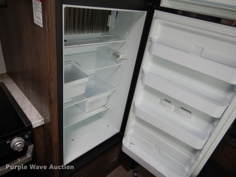 image for item GA9105 2019 Keystone Passport  camper