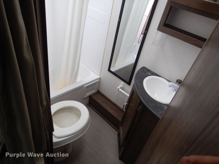 image for item GA9105 2019 Keystone Passport  camper