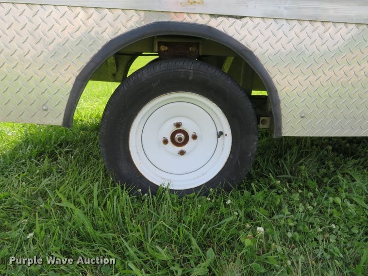 image for item GI9194 2002 GEM E825  utility vehicle