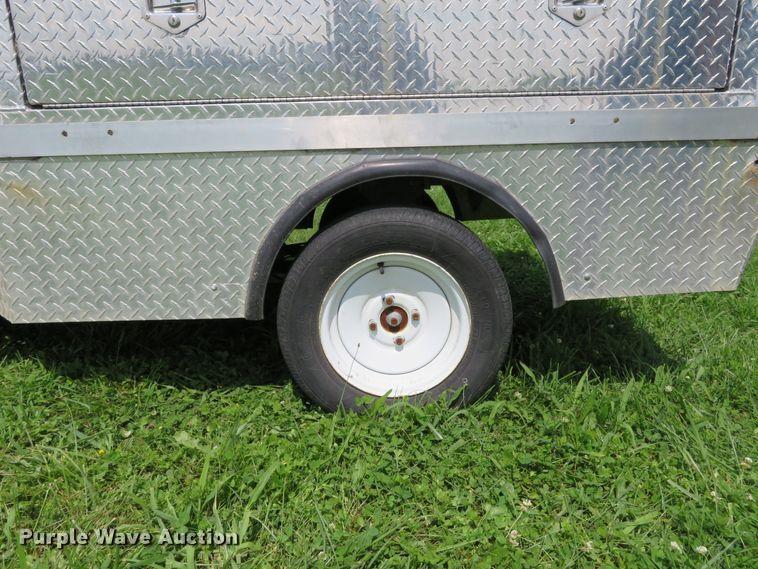 image for item GI9194 2002 GEM E825  utility vehicle