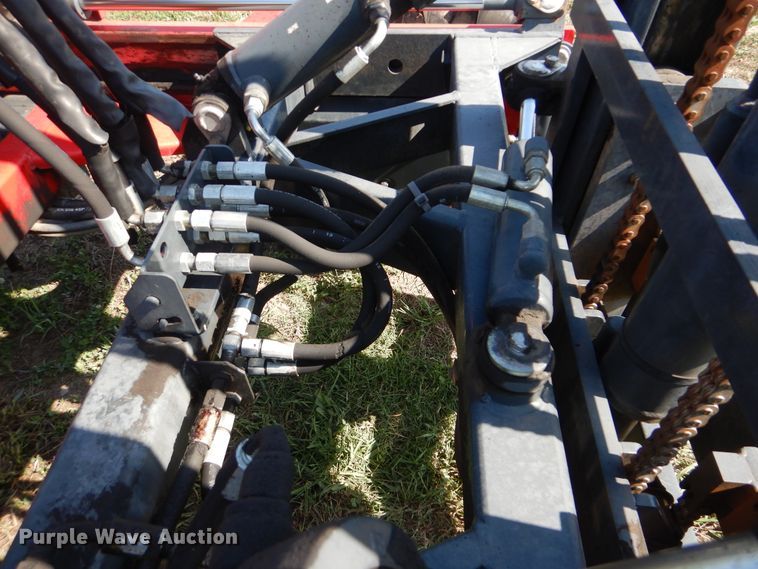 image for item GM9118 2006 Moffett M5500  piggyback forklift