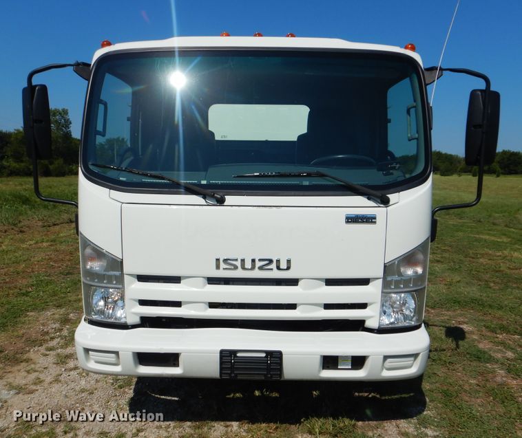 image for item GM9119 2012 Isuzu NPR  refrigerated truck