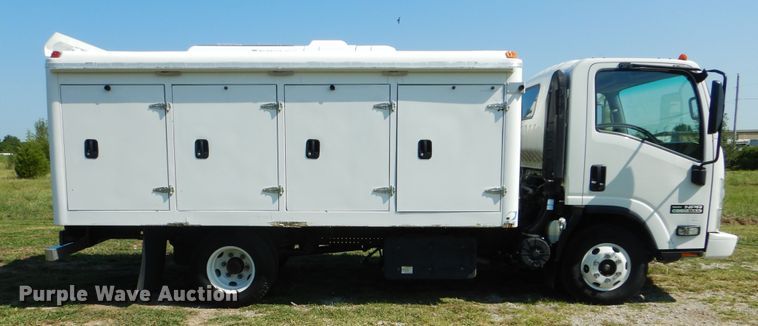 image for item GM9119 2012 Isuzu NPR  refrigerated truck