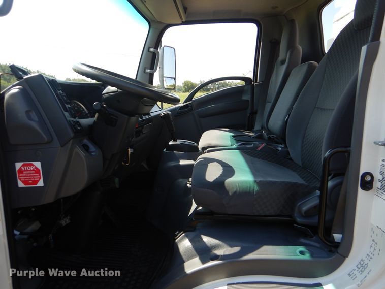 image for item GM9119 2012 Isuzu NPR  refrigerated truck