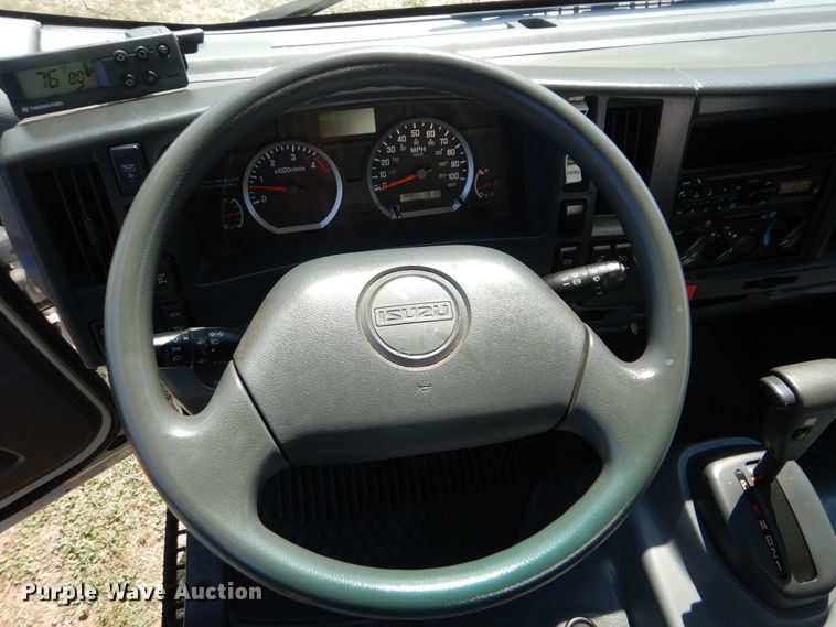 image for item GM9119 2012 Isuzu NPR  refrigerated truck