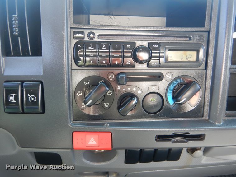 image for item GM9119 2012 Isuzu NPR  refrigerated truck