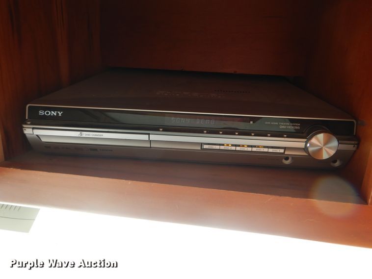 image for item GM9126 2003 Monaco Windsor 40PBDD  RV