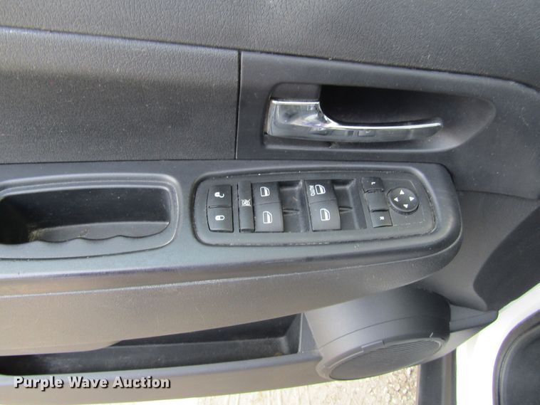 image for item GQ9090 2012 Jeep Liberty  SUV