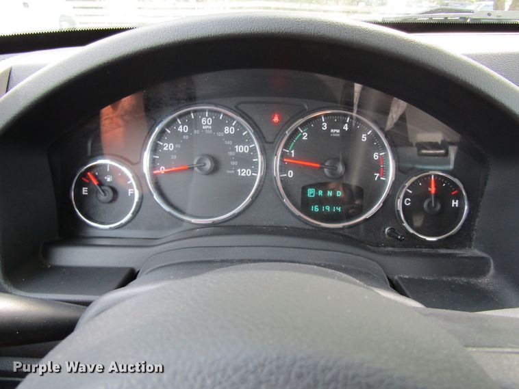 image for item GQ9090 2012 Jeep Liberty  SUV