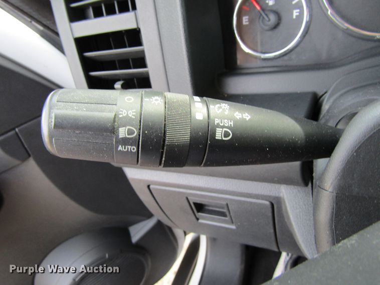 image for item GQ9090 2012 Jeep Liberty  SUV