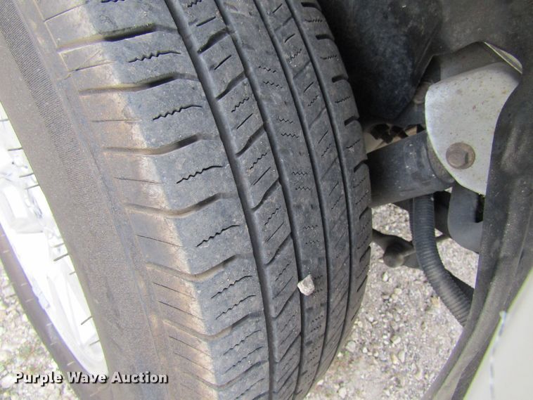 image for item GQ9090 2012 Jeep Liberty  SUV