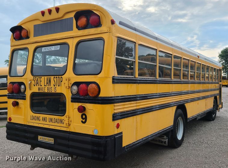 image for item GT9116 1993 Blue Bird TC2000  school bus