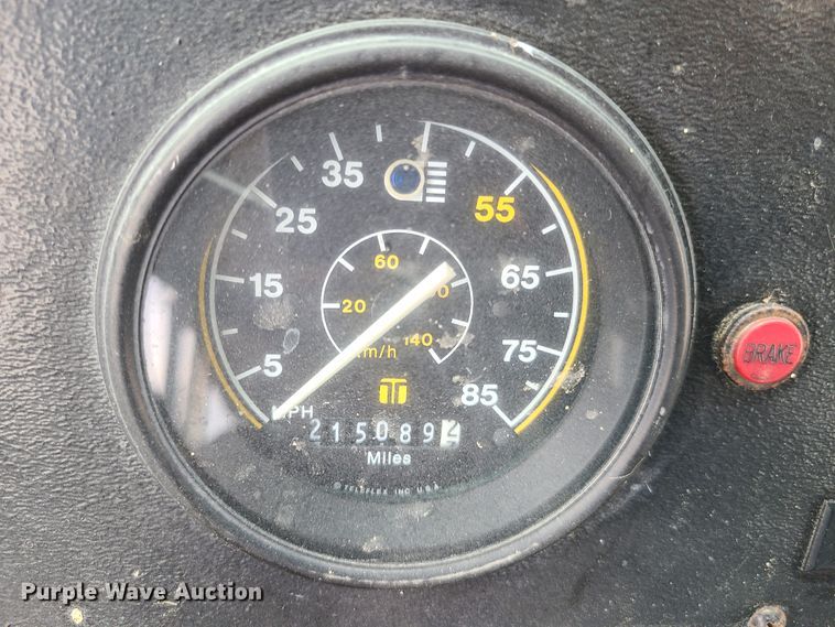 image for item GT9116 1993 Blue Bird TC2000  school bus