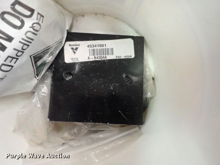 image for item GV9626 Vermeer parts and tools