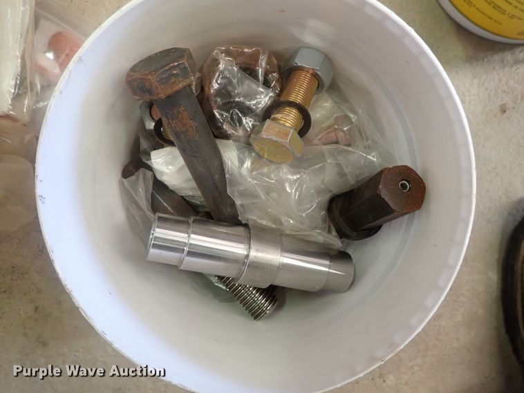 image for item GV9626 Vermeer parts and tools