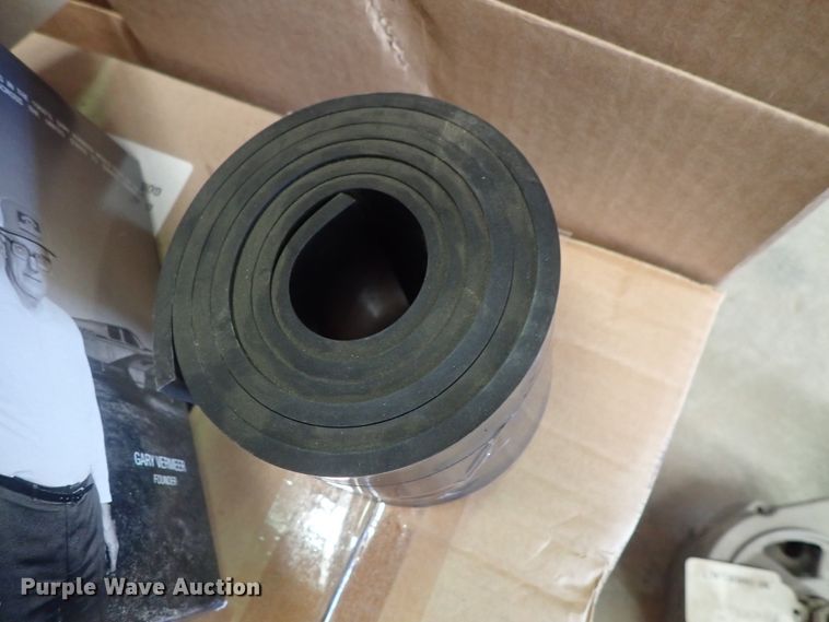 image for item GV9626 Vermeer parts and tools