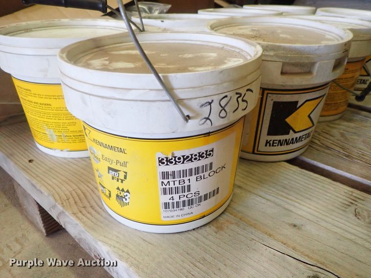 image for item GV9626 Vermeer parts and tools