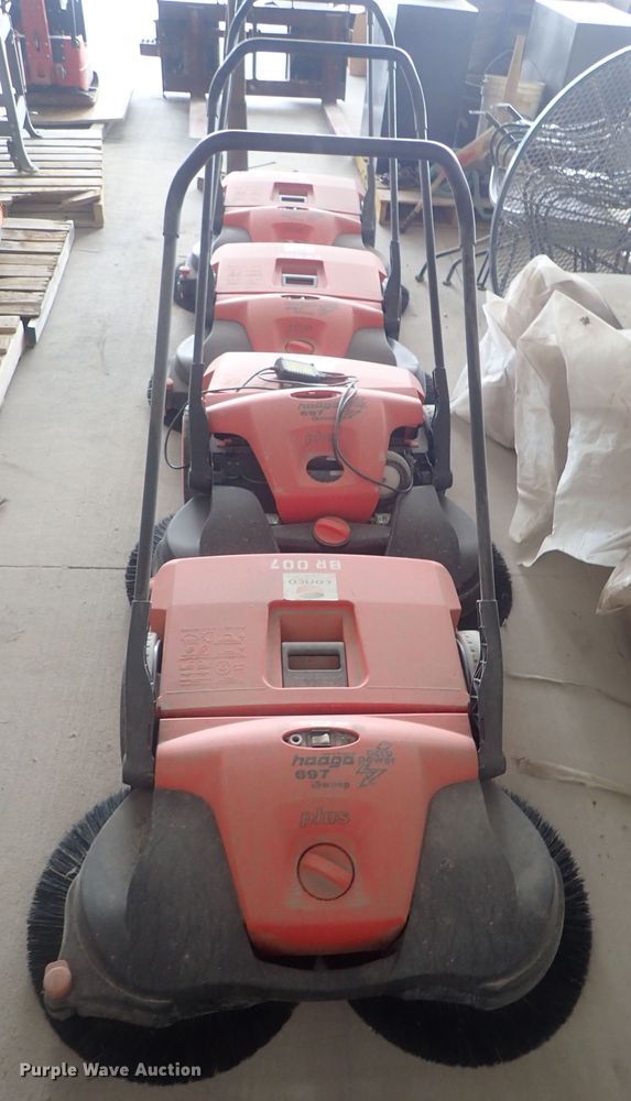 image for item GV9638 (4) Haaga 697 sweepers