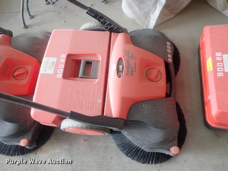 image for item GV9638 (4) Haaga 697 sweepers