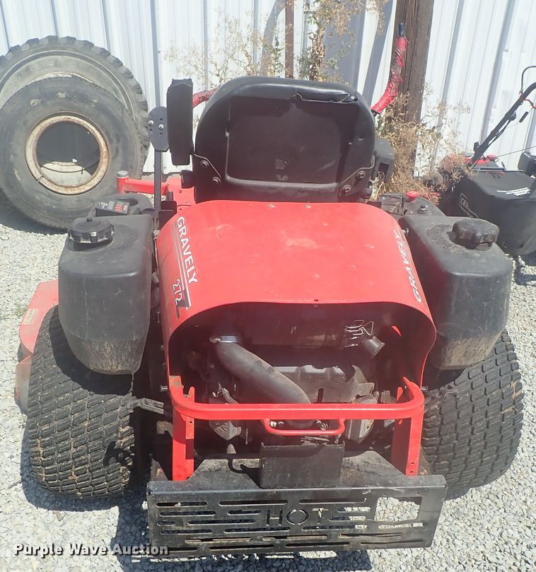 image for item GV9677 Gravely 272 ZTR lawn mower