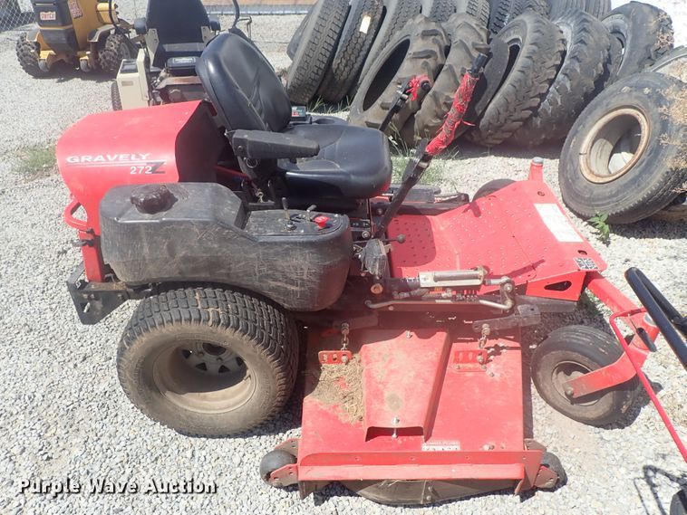 image for item GV9677 Gravely 272 ZTR lawn mower