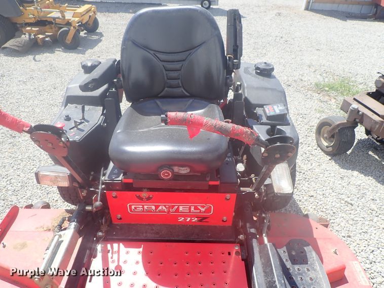 image for item GV9677 Gravely 272 ZTR lawn mower