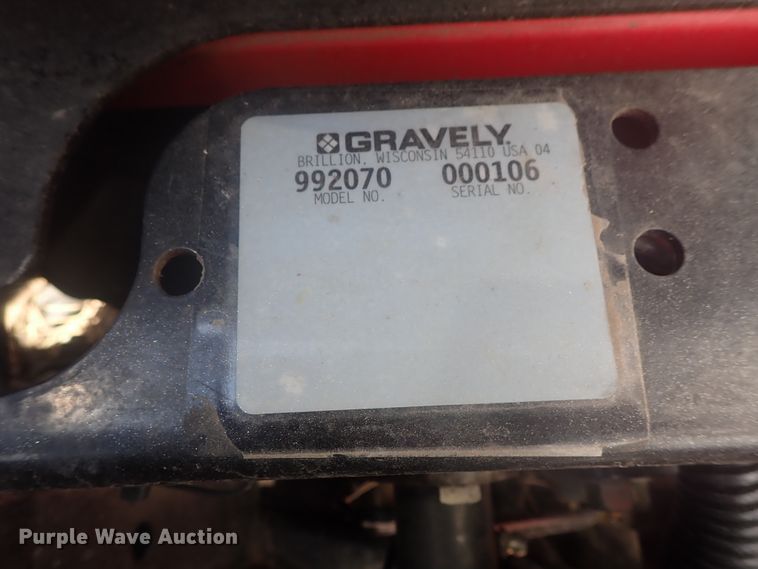 image for item GV9677 Gravely 272 ZTR lawn mower