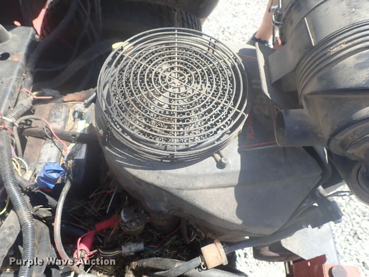 image for item GV9677 Gravely 272 ZTR lawn mower