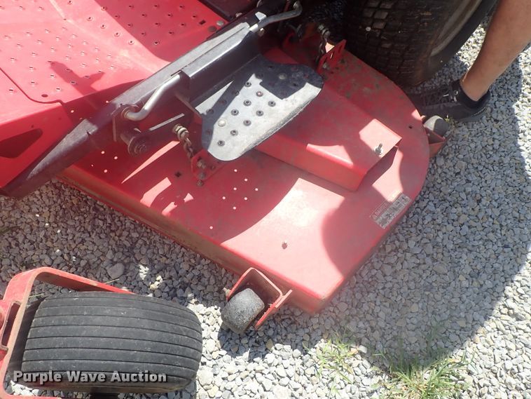 image for item GV9677 Gravely 272 ZTR lawn mower