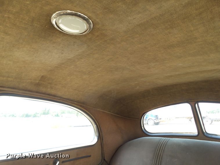 image for item GX9106 1936 Hupmobile 618G  sedan