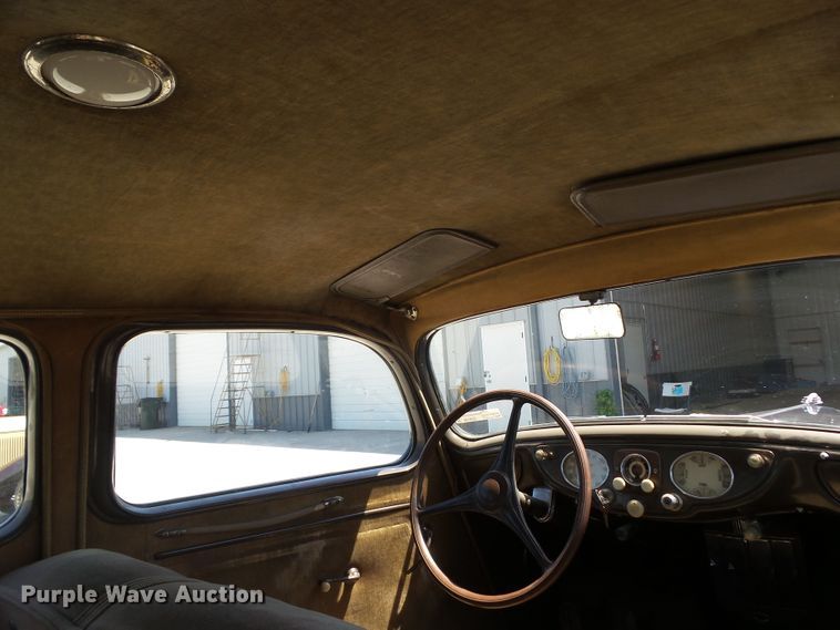 image for item GX9106 1936 Hupmobile 618G  sedan