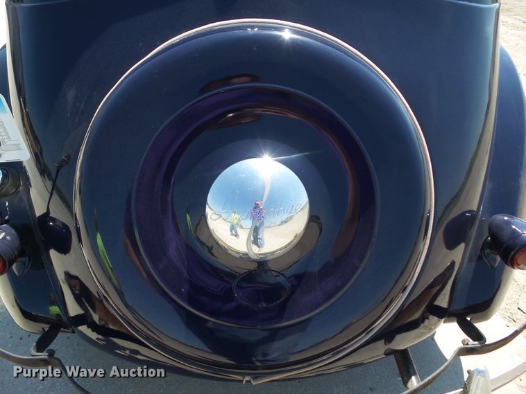 image for item GX9106 1936 Hupmobile 618G  sedan